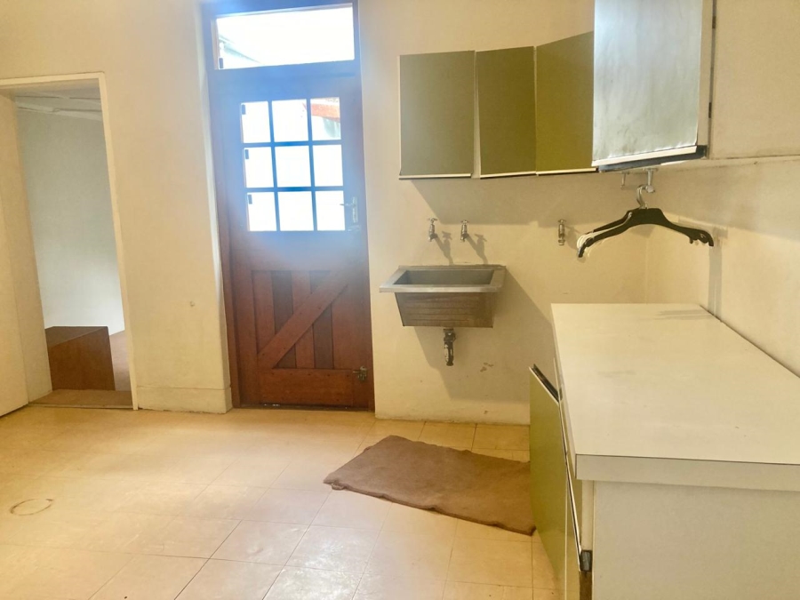 To Let 5 Bedroom Property for Rent in Rondebosch Western Cape